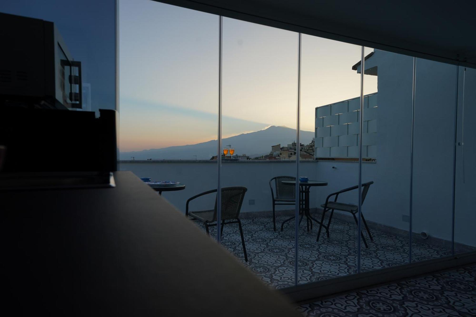 Opuntia Charming Rooms Taormina Exterior photo